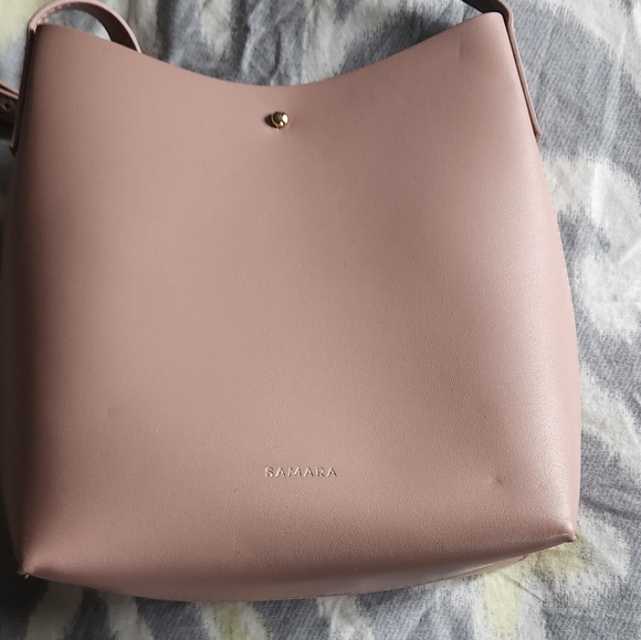 💛Samara Vegan Leather Purse - Picture 3 of 5